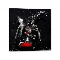 Tablou Canvas Capsune In Apa